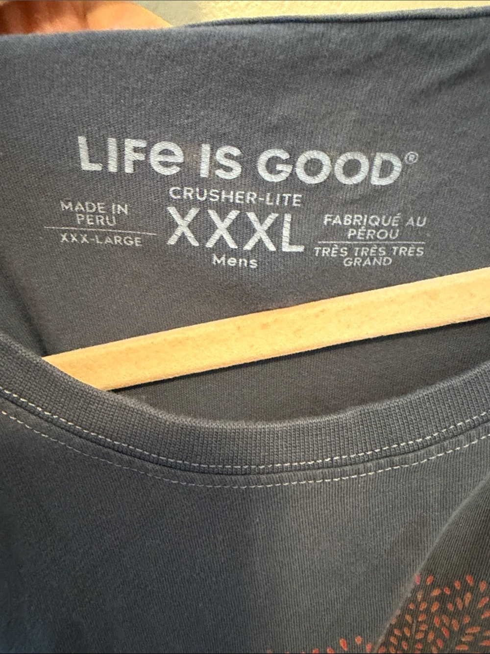 Life Is Good Women Crusher-Lite Graphic Tee in Charcoal Gray